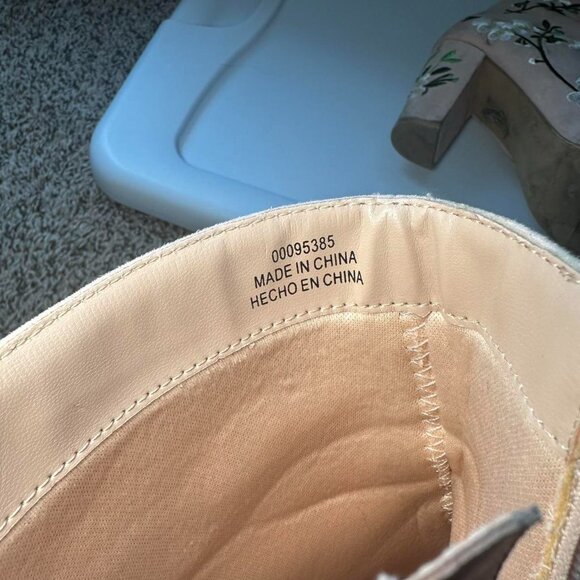 Floral Embroidered Boot - Picture 4 of 8